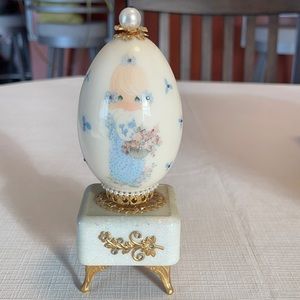 One of a kind precious moments / music box